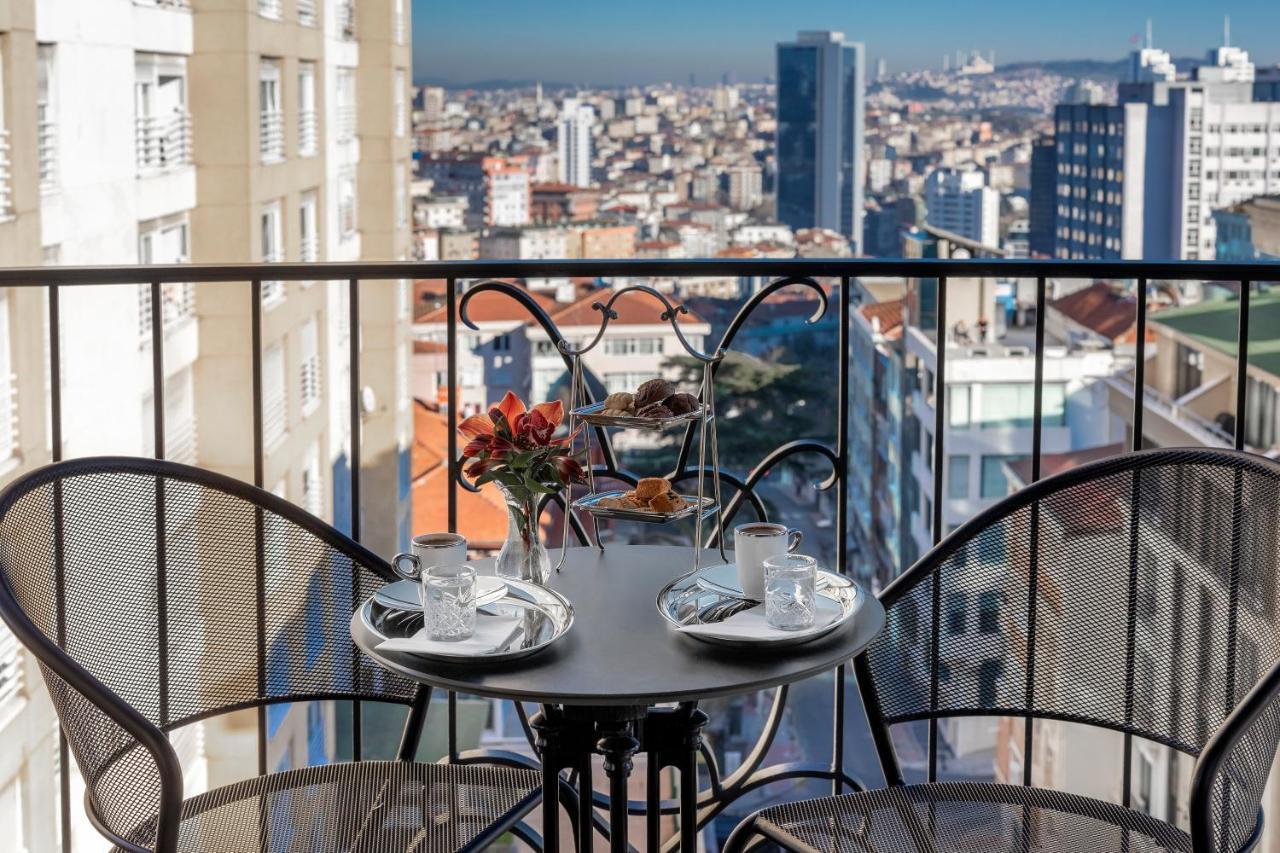 איסטמבול Wish More Hotel Sisli מראה חיצוני תמונה View from the balcony of a suite at the hotel